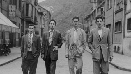 Asaltu a la comisaría de Mieres
