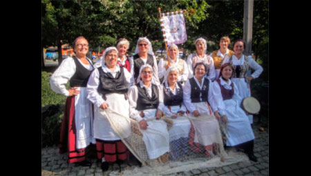 Grupo Danzas Antiguas Asociación de Mujeres Eva Canel