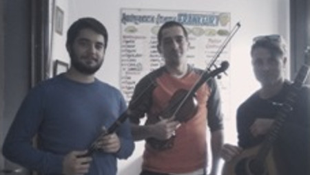 Ciclu Folk de Cámara Igor Medio
Conciertu de vigulín, flauta travesera y bouzouki