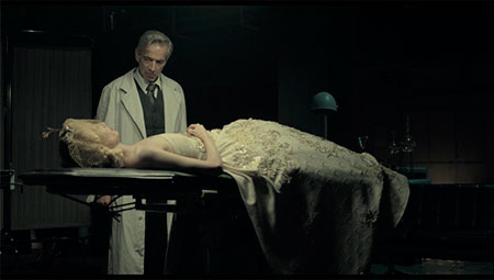 Eva nun duerme