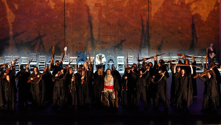 LXX Temporada de Ópera: Il Trovatore