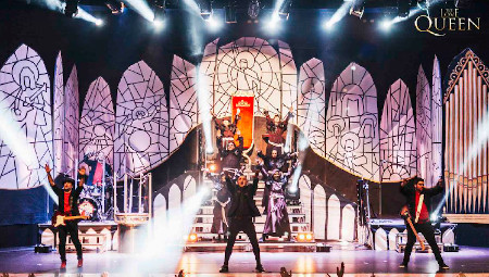 'We love Queen', de Yllana