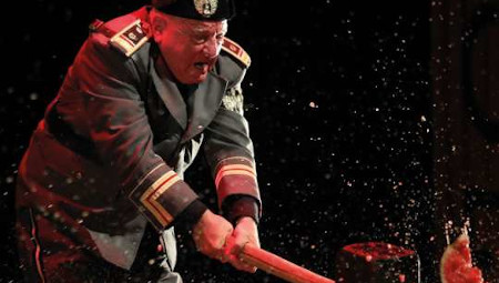 'Yo,, Mussolini', de Leo Bassi