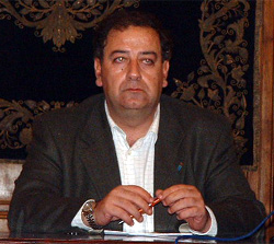 Daniel Gutiérrez Granda dimitió del so cargu na llaboral ente crítiques a Areces y Fernández León
