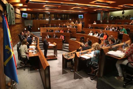 Adrián Barbón segunda sesión Plenu d'Investidura