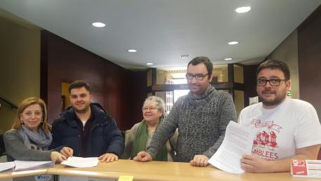 Amparo Antuña y Pelayo Suárez Colunga (IPÑ), Beatriz Corzo (Foro), René Coviella (IX) y Antonio Martínez Fernández (Conceyu Abiertu)