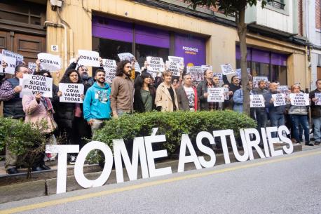 Apoyu a Xune Elipe y Cova Tomé espediente Podemos