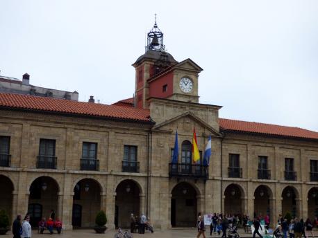 Les Aules Populares d’Avilés siguen marxinando les temátiques asturianes na so programación