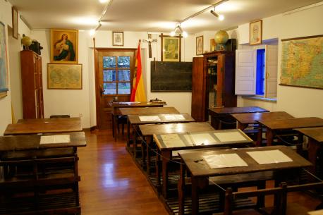 Clase escuela franquista del Museo Etnográfico de Grandas de Salime