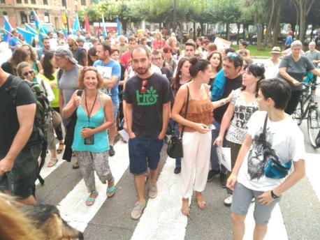 Más de 1.500 persones participaron na manifestación antitaurina de Xixón