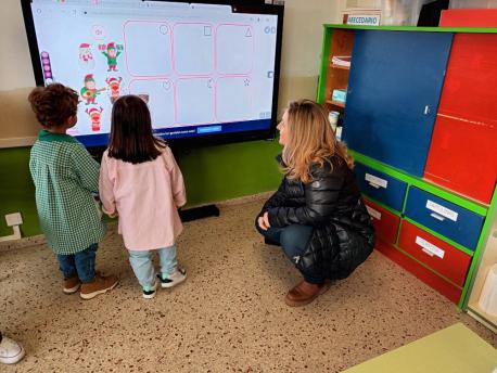 Lydia Espina visita CP Salvador Vega Berros de Sariegu Infantil