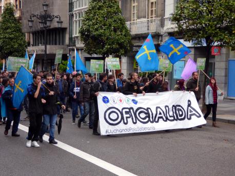 Manifestación Día de les Lletres Asturianes 2017