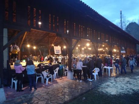 Asturies recibe miles de visitantes nuna Selmana Santa con agua, sol y propuestes de toa triba