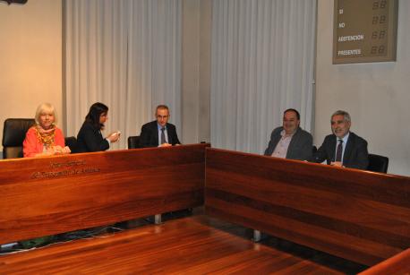 El plazu pa presentar aportaciones al borrador del dictame de la comisión d’asturianu establecióse nel 19 de xineru