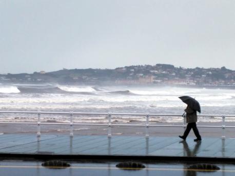El temporal abandona Asturies depués de trés díes d’agua y nieve