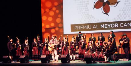 Xaime Martínez, Lafu y Rebeca, Los Berrones y El Trasno, finalistes del XI Premiu al Meyor Cantar
