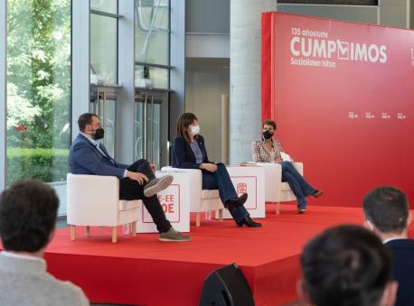 Adrián Barbón, Idoia Mendia y María Chivite en Bilbao