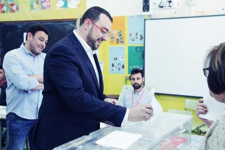 La FSA-PSOE gana con superioridá y Barbón va ser el presidente del país