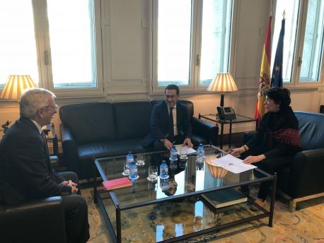 Alejandro Tiana, Genaro Alonso y Isabel Celaá