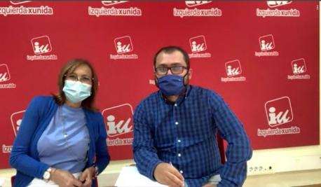 Ángela Vallina y Víctor Suárez frontal alcuentru telemáticu IX-Iniciativa pol Asturianu