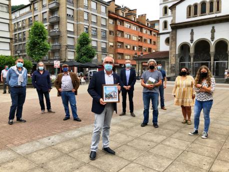 Antón García premiu Tertulia Malory meyor llibru del 2019
