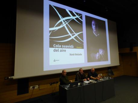 Carlos González Espina, José Luis Argüelles y Pablo Antón Marín Estrada presentación 'Cola suavidá d