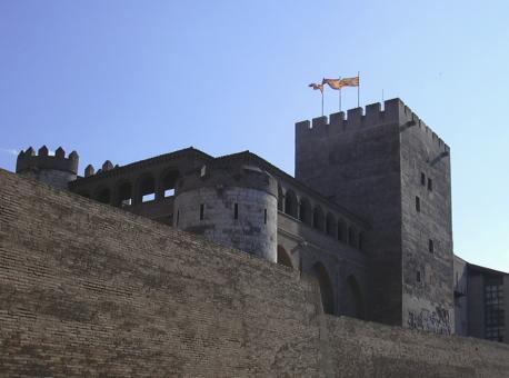 El PP d'Aragón anuncia una quexa pol emplegu del catalán nes Cortz
