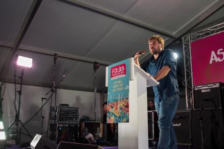 “N’Asturies vamos asegurar mui pronto nel Estatutu la oficialidá de la llingua”, asegura Ripa