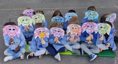 Escolinos mázcara El Gruñu allargada