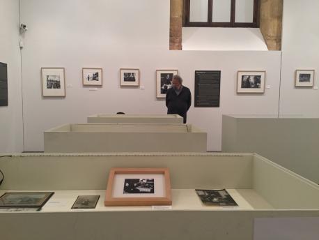 Viejo pon una conferencia sobre Menéndez Pidal y l'asturianu