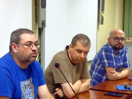 "La llingua en Lleón tien futuru, pero fai falta l'apoyu institucional", indica Xairu López