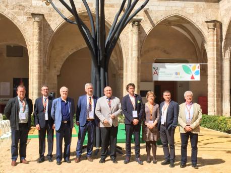 Asturies va trabayar en comuña colos otros territorios con llingua propia pa protexer los idiomes del Estáu
