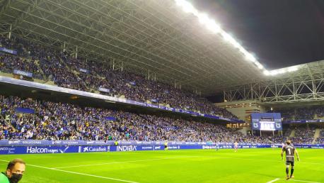 Grada del Carlos Tartiere Nuevu
