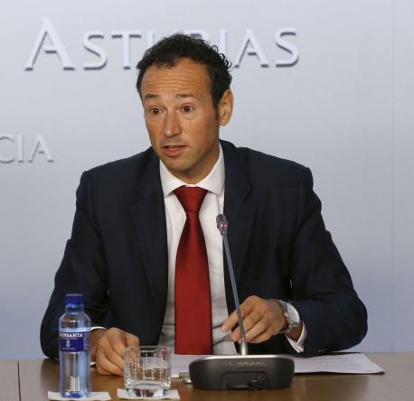 Podemos considera “una vergoña” l’argumentu de Martínez pa nun usar l'asturianu na campaña del 26-M