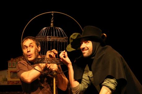 El Gobiernu celebra’l Día Internacional de la Llingua Materna con teatru