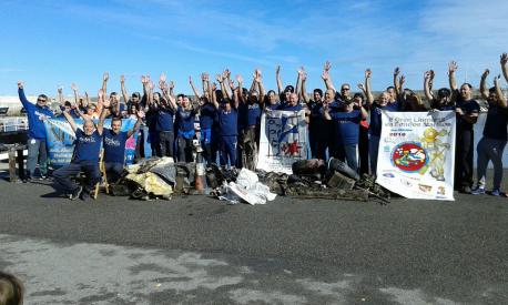 La II Gran Limpieza de Fondos Marinos retira más de 1.250 quilos de basura en Cuideiru y Llanes
