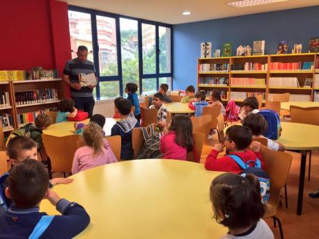 Galán abrió la sesta edición del ‘Veranu Lliterariu’ de Corvera