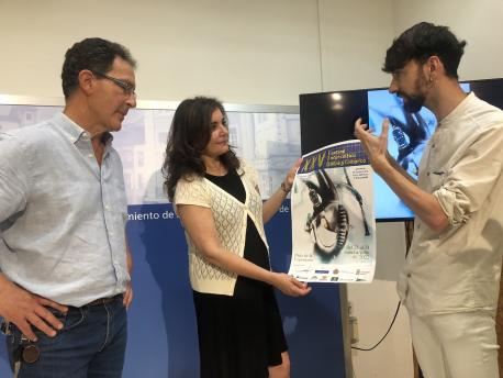 Juan Luis Casas, Yolanda Alonso y Samuel Armas cartelu XXV Festival Intercélticu d'Avilés