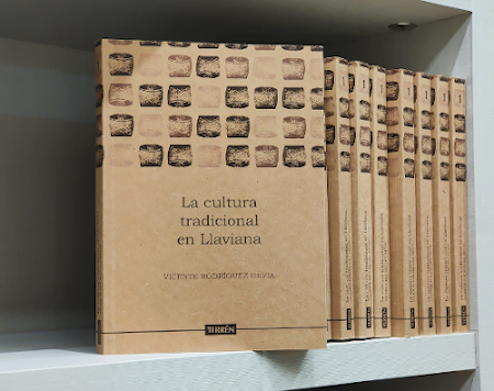 Llibru 'La cultura tradicional en Llaviana' de Vicente Rodríguez Hevia