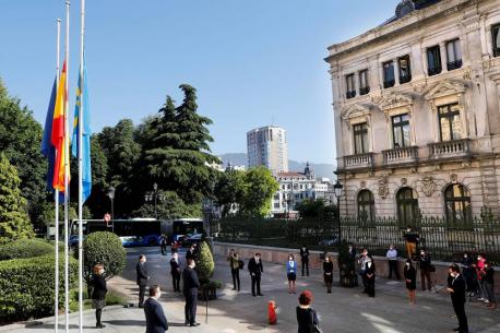 Llutu oficial víctimes COVID-19