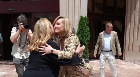 Lydia Espina y Pilar Alegría