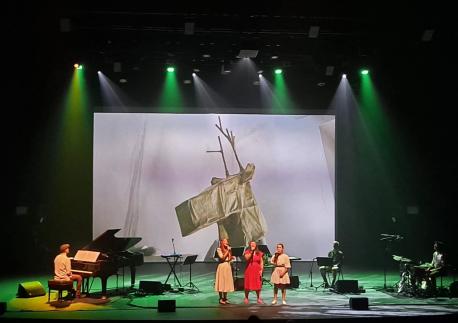 'Música pa tornar páxaros' de Mapi Quintana nel LI Festival Interceltique de Lorient