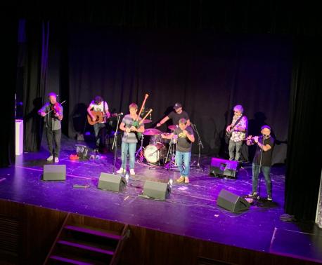 El DesconFiGnamientu va tener segunda edición con Felpeyu nel cartelu