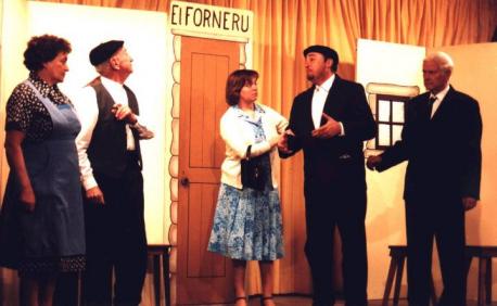 Dexónos Eladio Sánchez, direutor de la Compañía Asturiana de Comedias