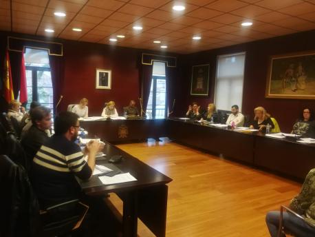 Plenu de Noreña 25 d'abril ordenanza asturianu