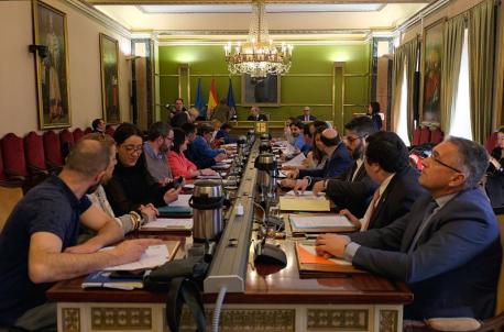Uviéu aprueba la oficialización de la toponimia tradicional