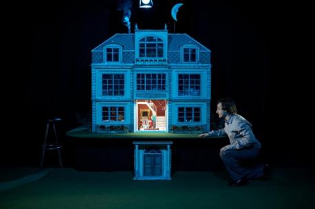 'Una casa' d'Higiénico Papel Teatro