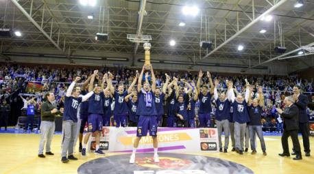 L'Unión Financiera dexó la Copa Princesa n'Uviéu