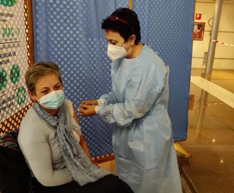 Vacunación AstraZeneca esenciales 56-65 años recortada