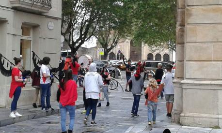 “Nun s’entiende que te multen por tocar na cai”, afirma García Díaz
